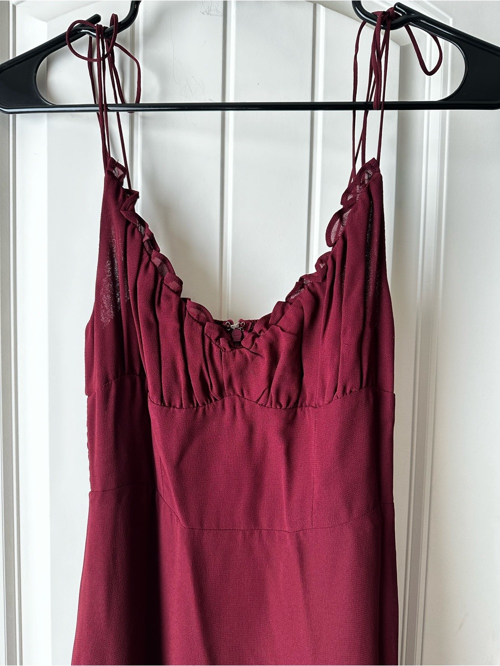 Reformation Burgundy Maroon Strappy Slip Ruffle Maxi Dress size 0 - Picture 4 of 15